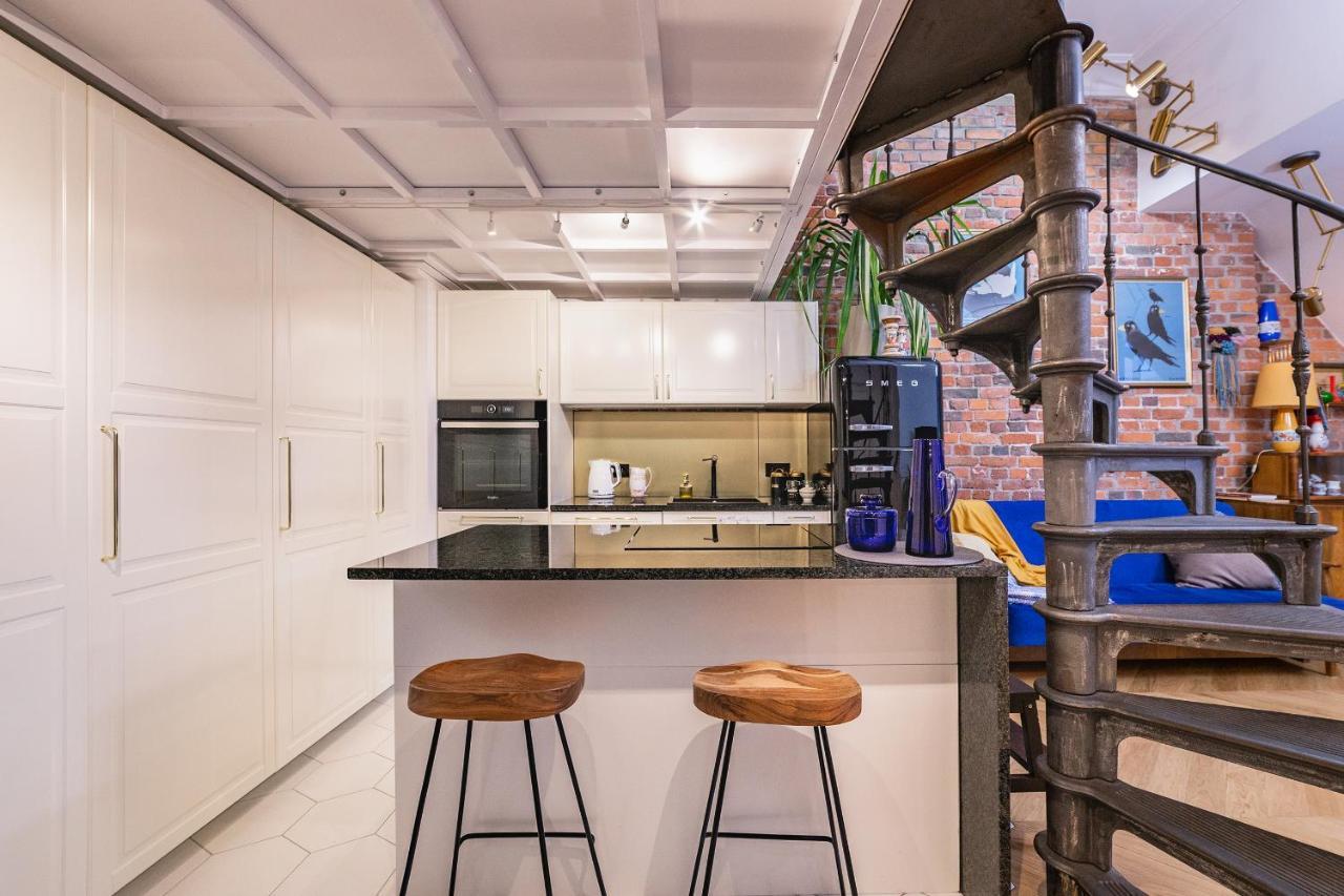 Retro Apartment Old Town วรอตซวาฟ ภายนอก รูปภาพ